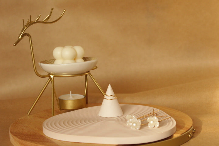 The Zen Tray & Ring Stand Set