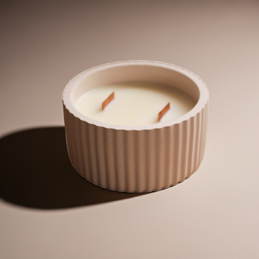 Studio Signature: Heirloom Candle; Pearl